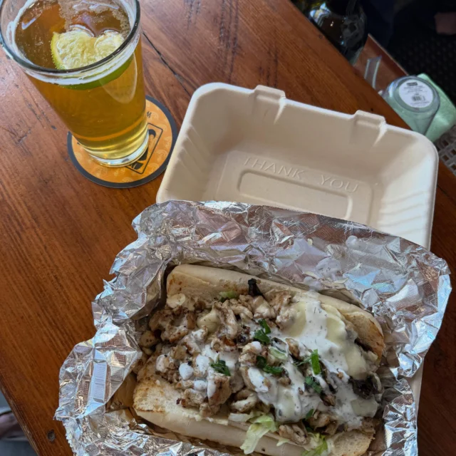 😋 This Tanglewood Chicken Philly is home run hitting us into the weekend! 
@tanglewoodfarm_foodtruck