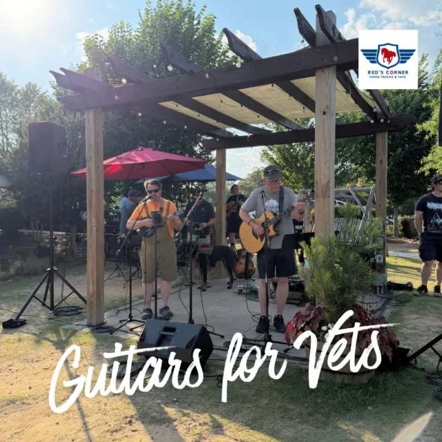 🎤 It’s open mic night with Guitars for Vets! A beautiful way to spend your evening supporting this organization!