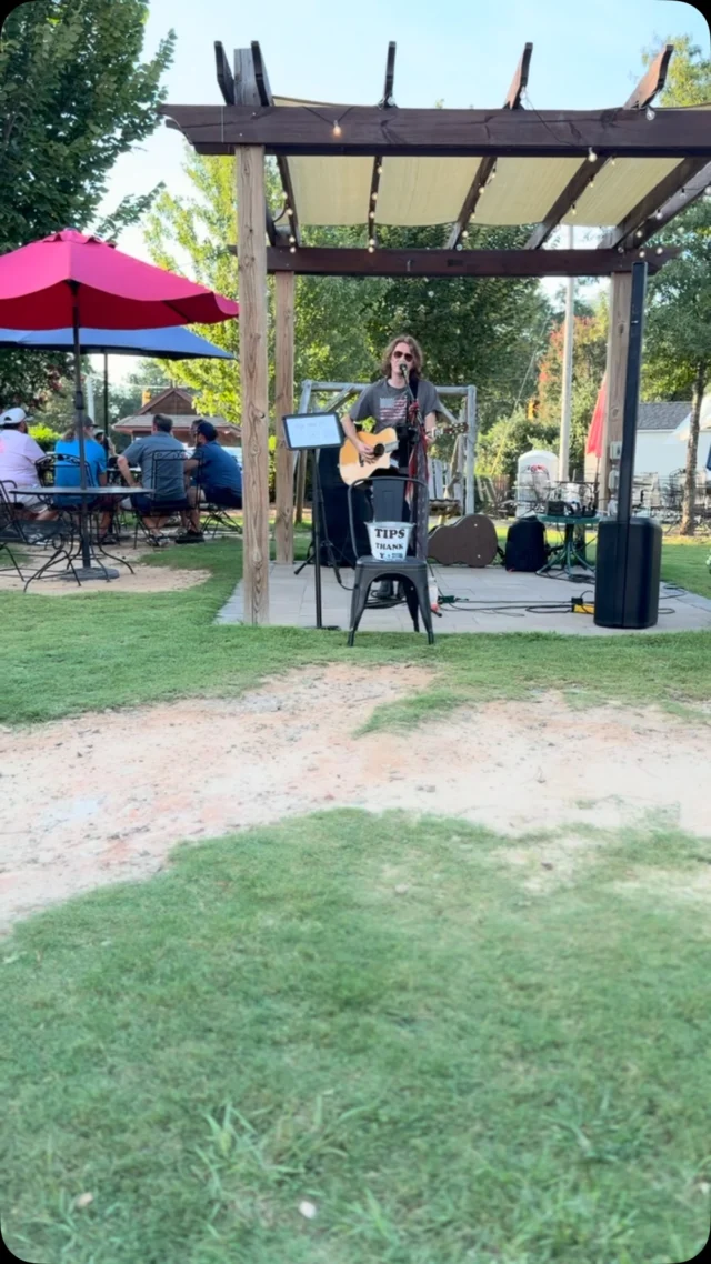 ☀️ No thunder, no rain, just an absolutely beautiful night with Garrett Huffman!